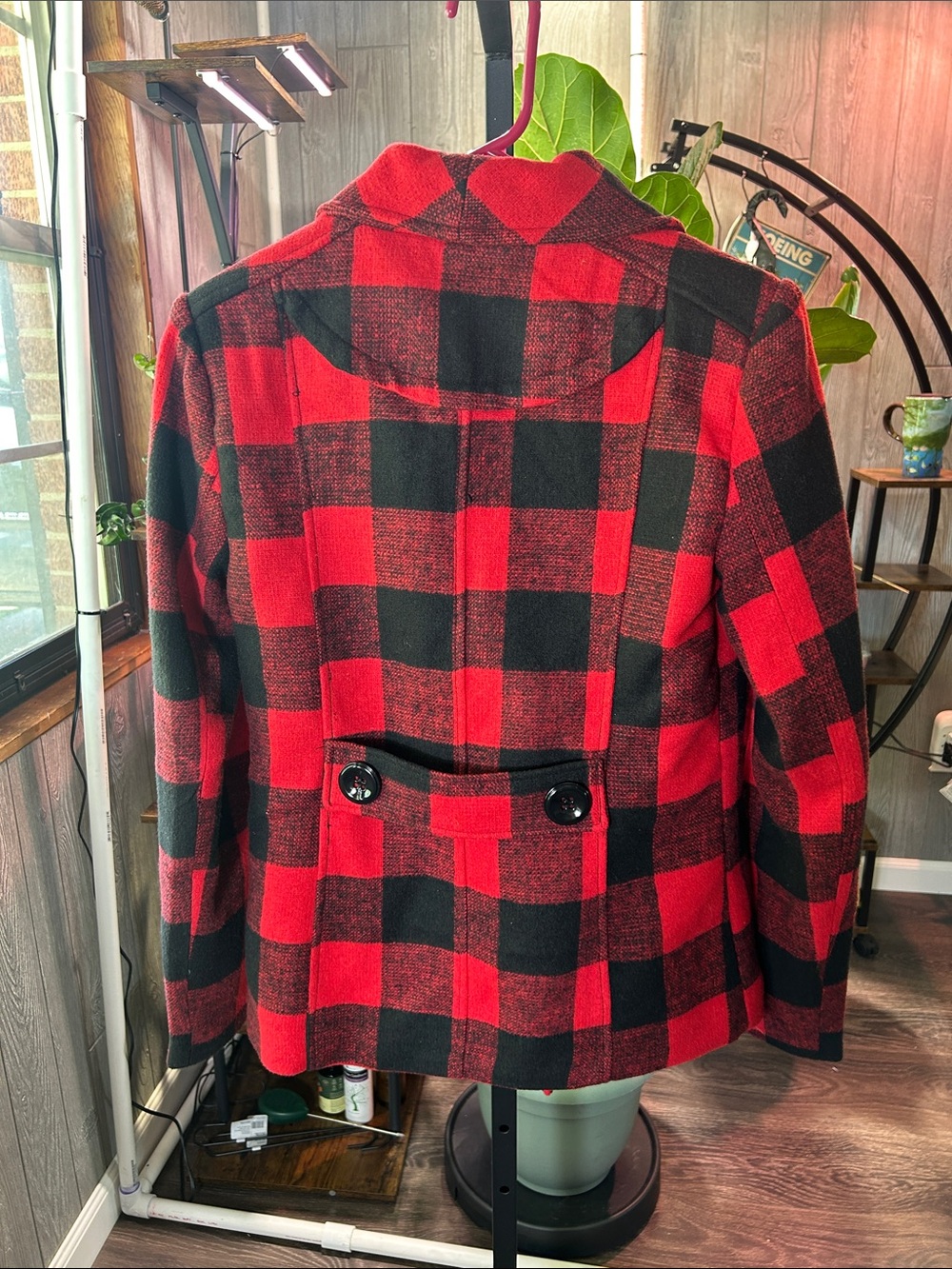 New Rampage Coat - Picture 3 of 5